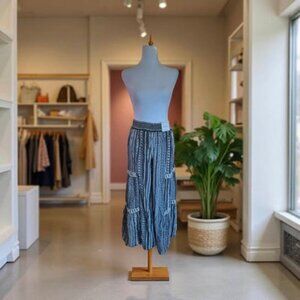 BLACK/WHITE WIDE LEG PANTS